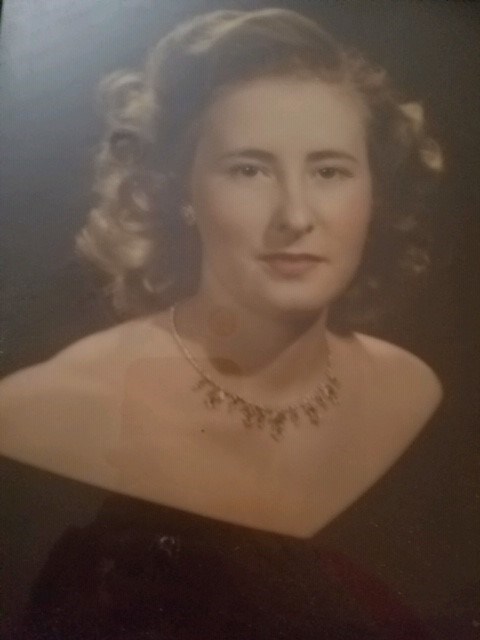 Obituary of Margaret Evelyn Myers