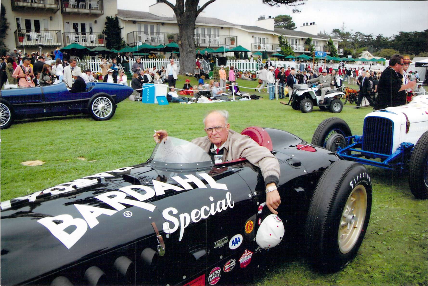 Obituary of William "Bill" Dodson Akin