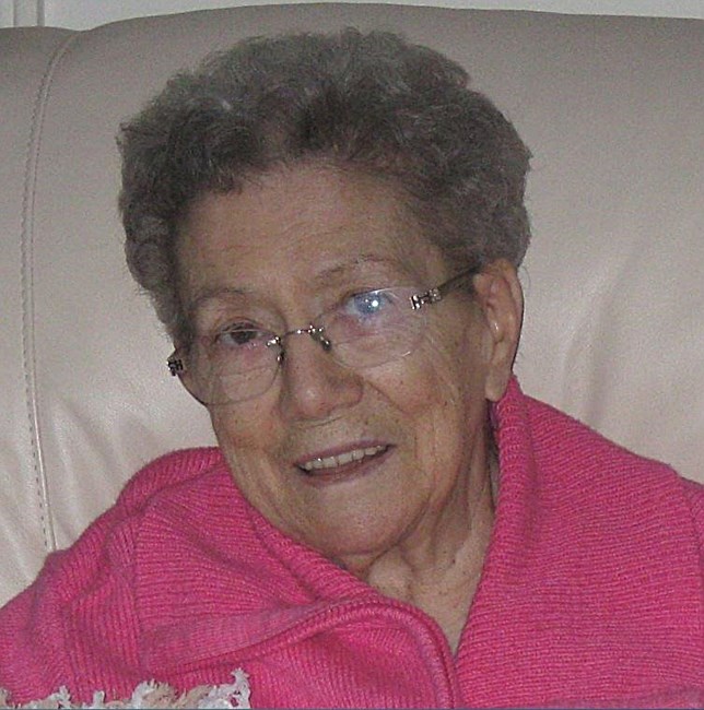 Obituario de Thérèse Normand Bédard