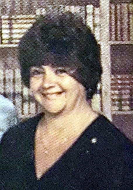 Obituary of Helen Llewellyn