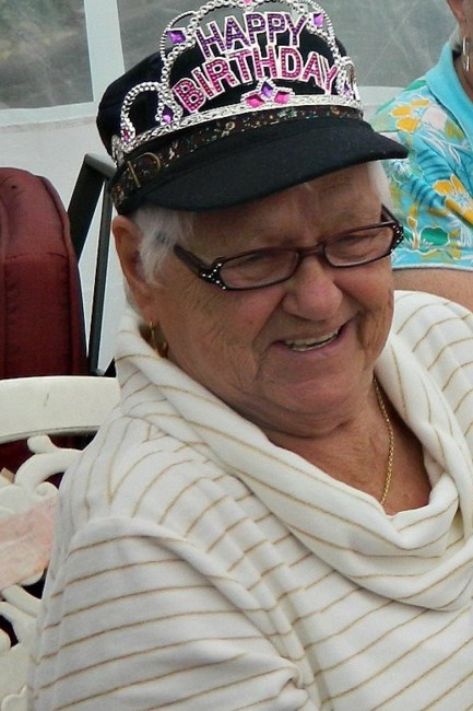 Obituary of Della Brown