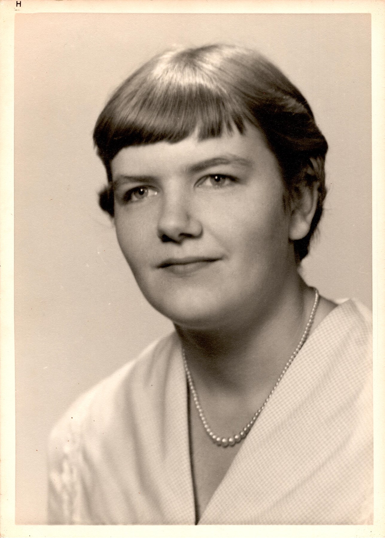 Obituary of Anne Elizabeth Poor