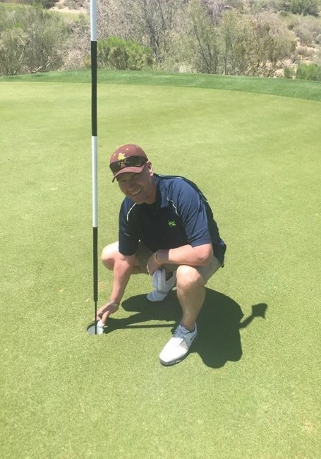 Obituario de Michael P. Maloney