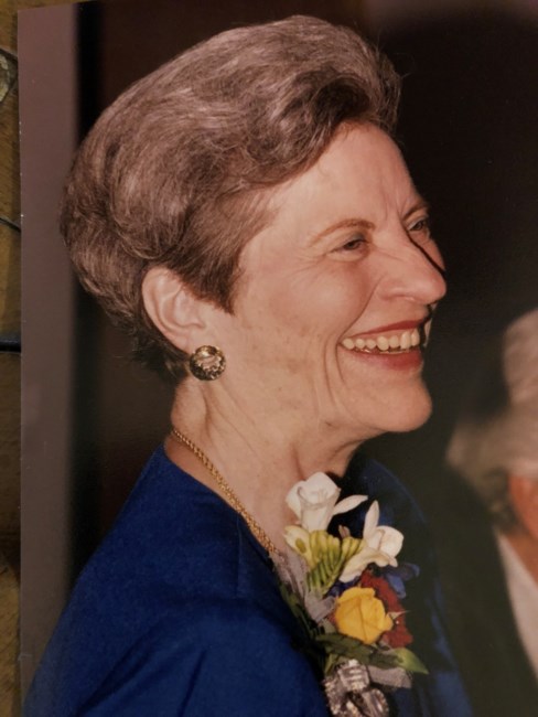 Obituary of Edith Stjernholm Bondesen