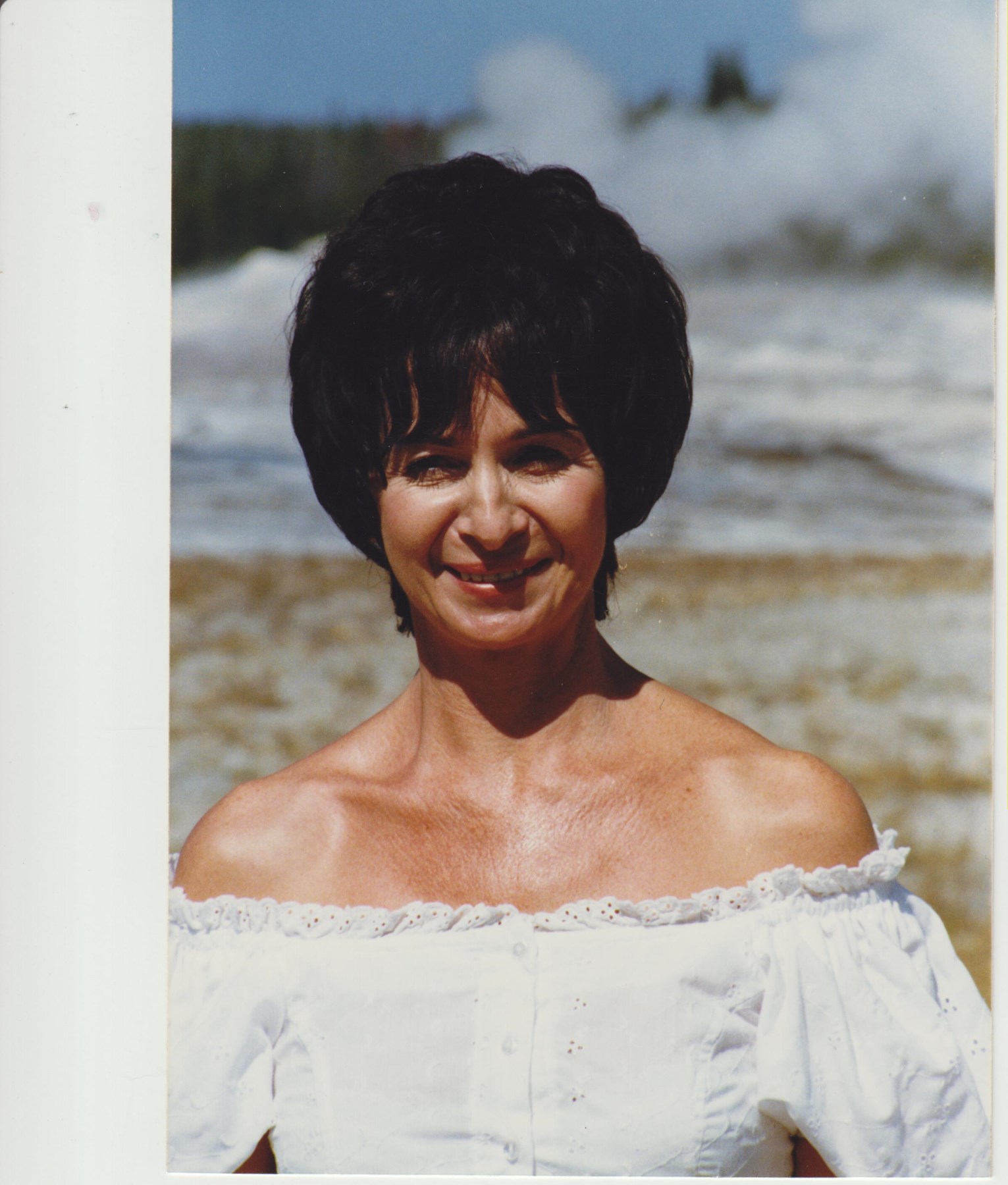 Obituary of Beverly Ann Younger