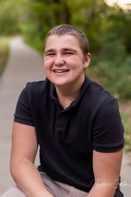 Obituary of Paxton Sjong