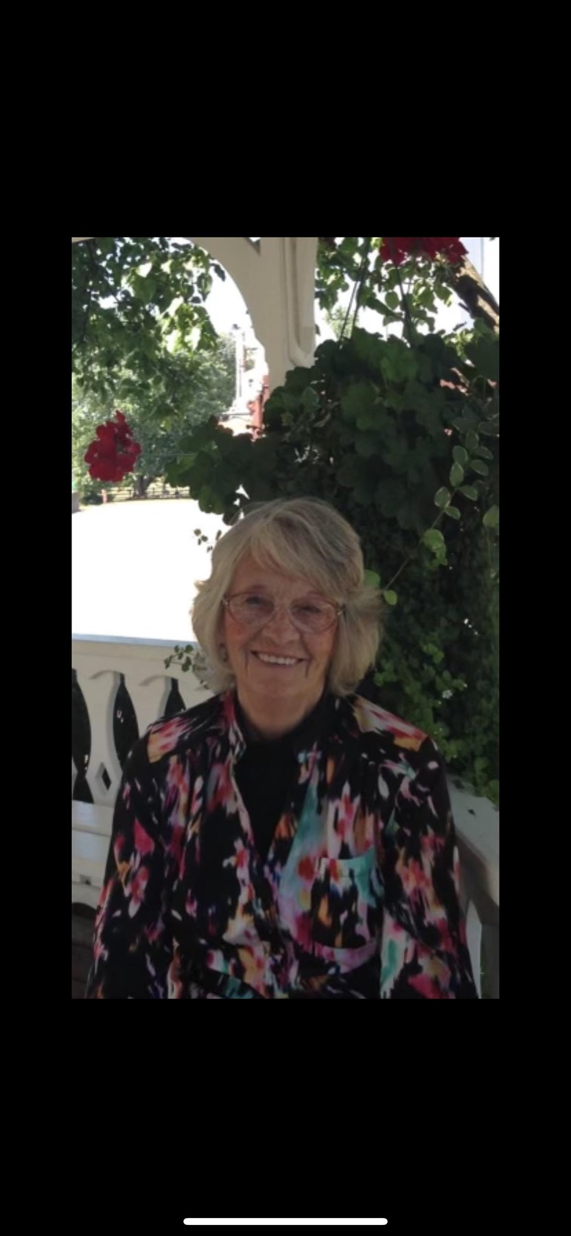 Obituary of Margaret J Reynolds