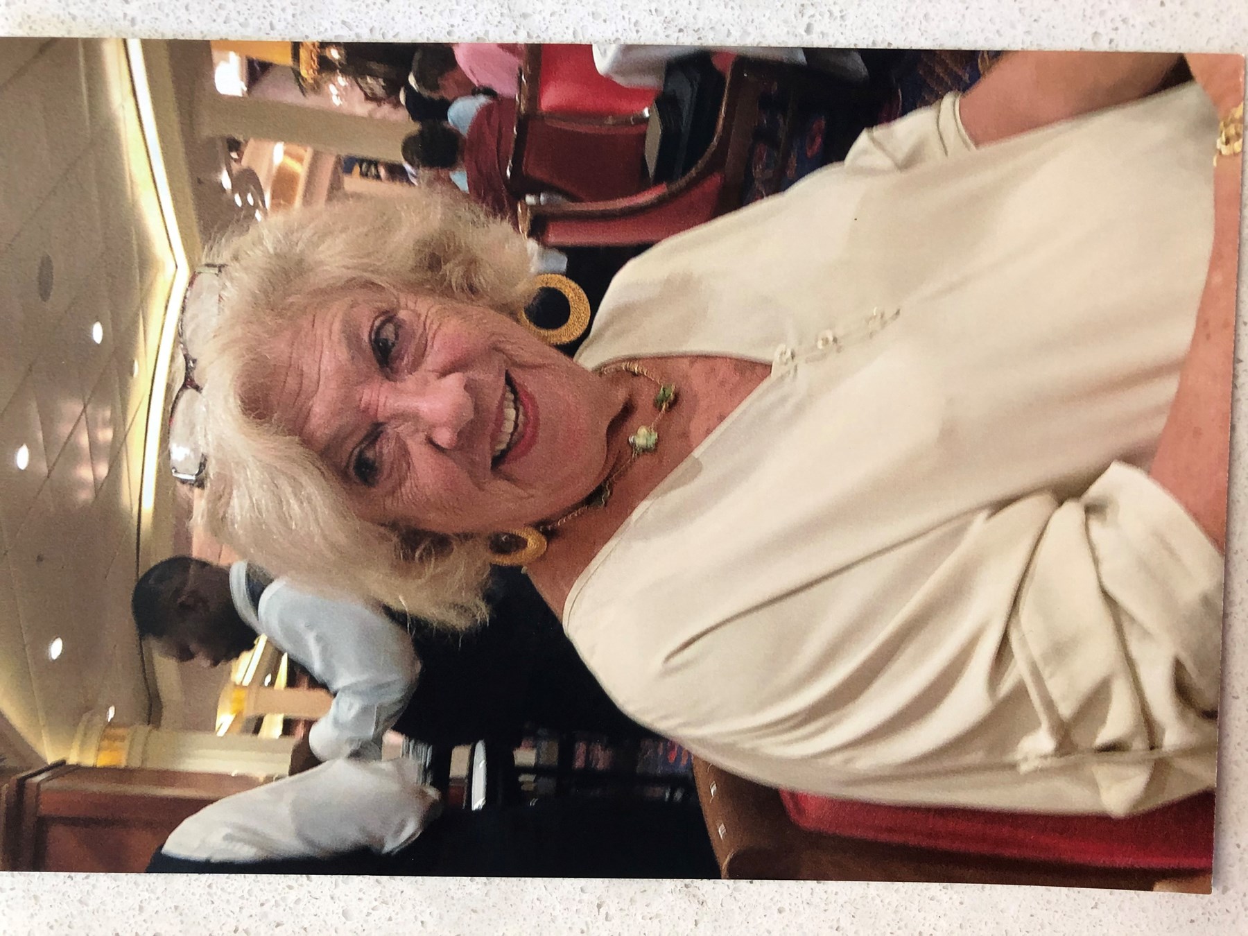 Obituary of Ghislaine Moore