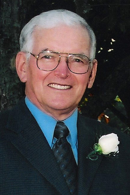 Obituary of Howard Arthur Mackenzie