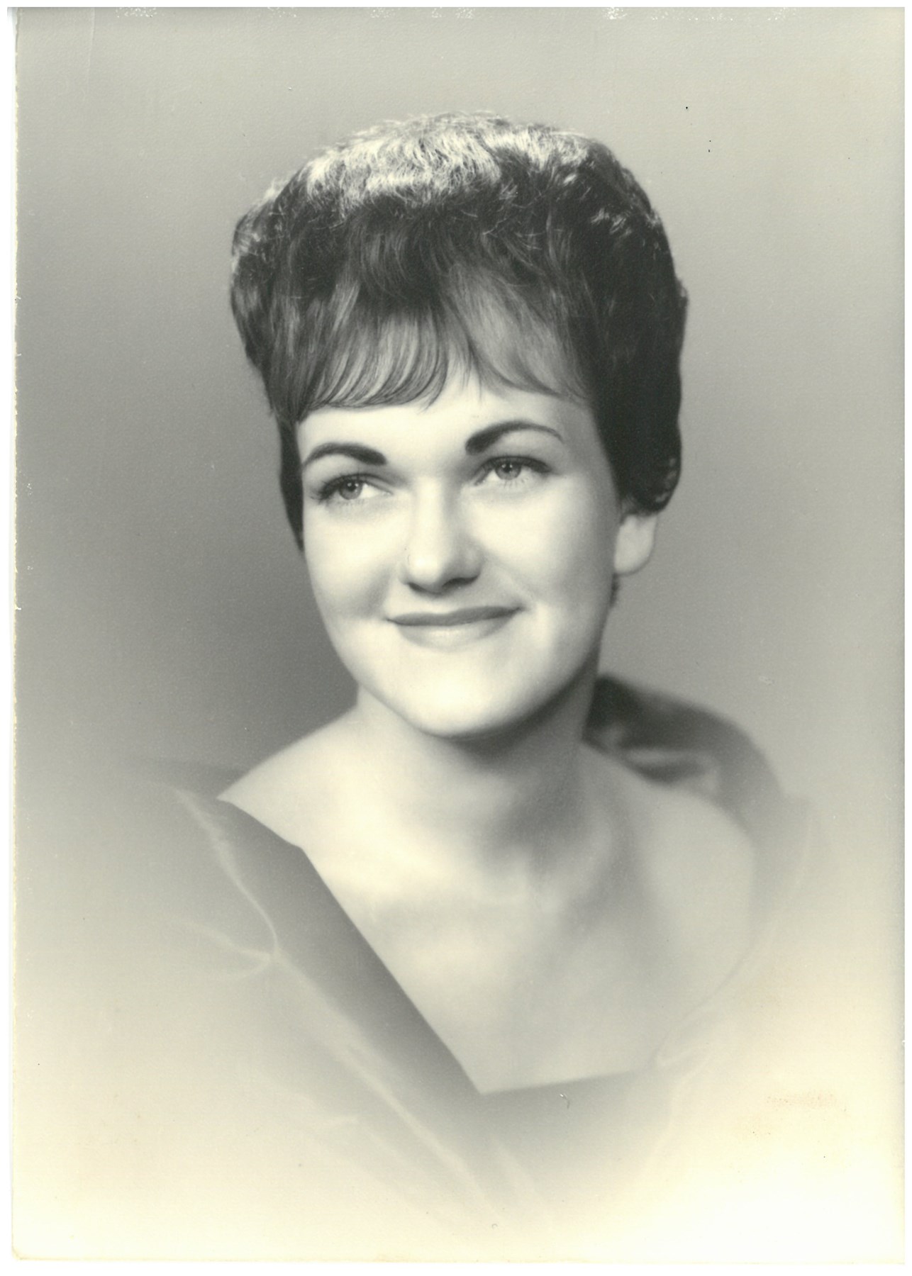 Obituary of Suzanne Jean Hawkins