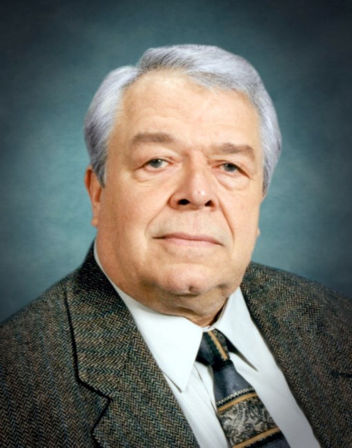  Obituario de Thomas Paul Krueger MD