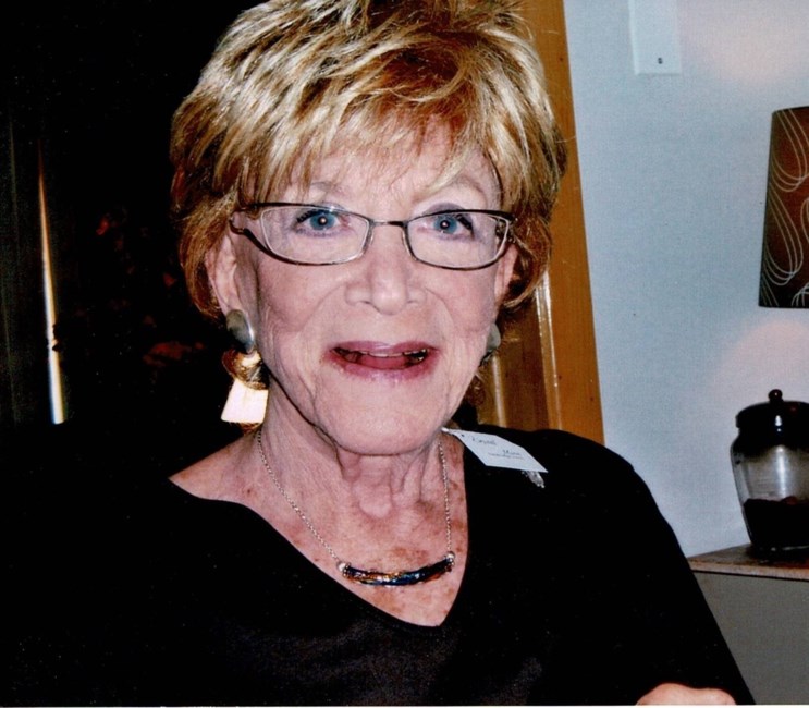 Obituary of Rosalyn Brooker