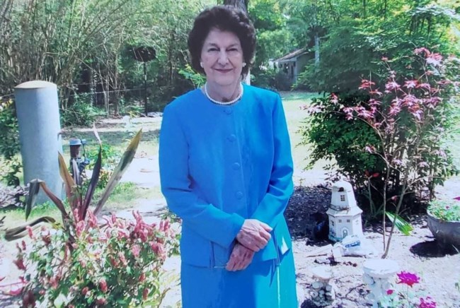Obituary of Doris Irene Dromgoole