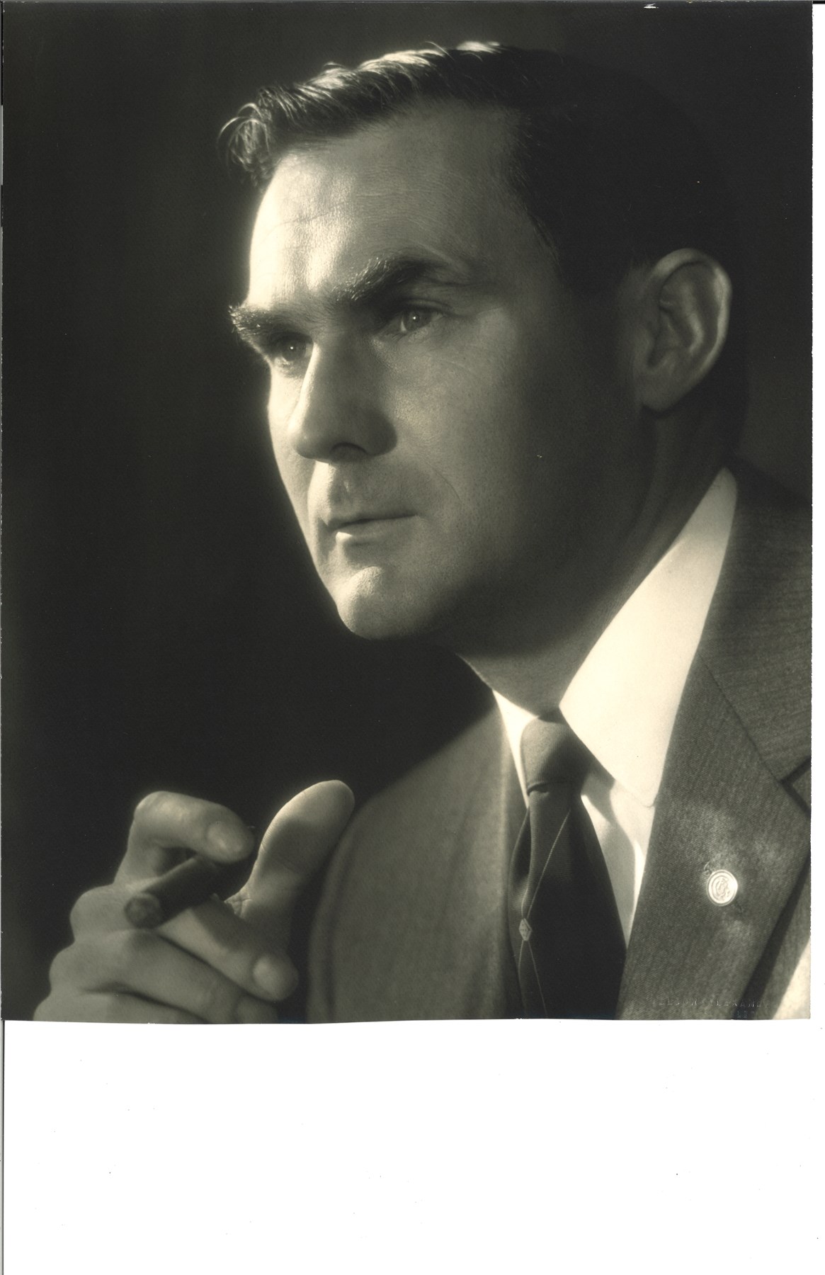 Obituary of Gladstone Berk Kellogg