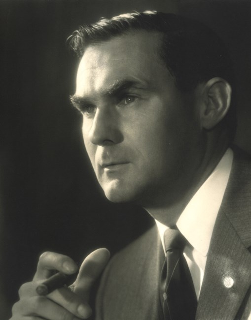 Obituary of Gladstone Berk Kellogg