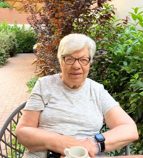 Obituary of Eleni Simos