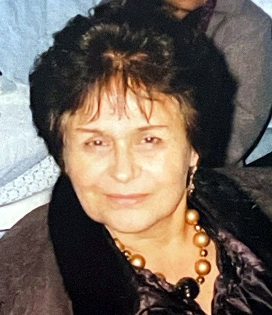 Obituary of Amalia C. Valdivia