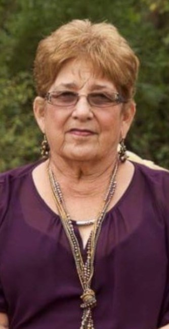 Obituario de Enedina Flores