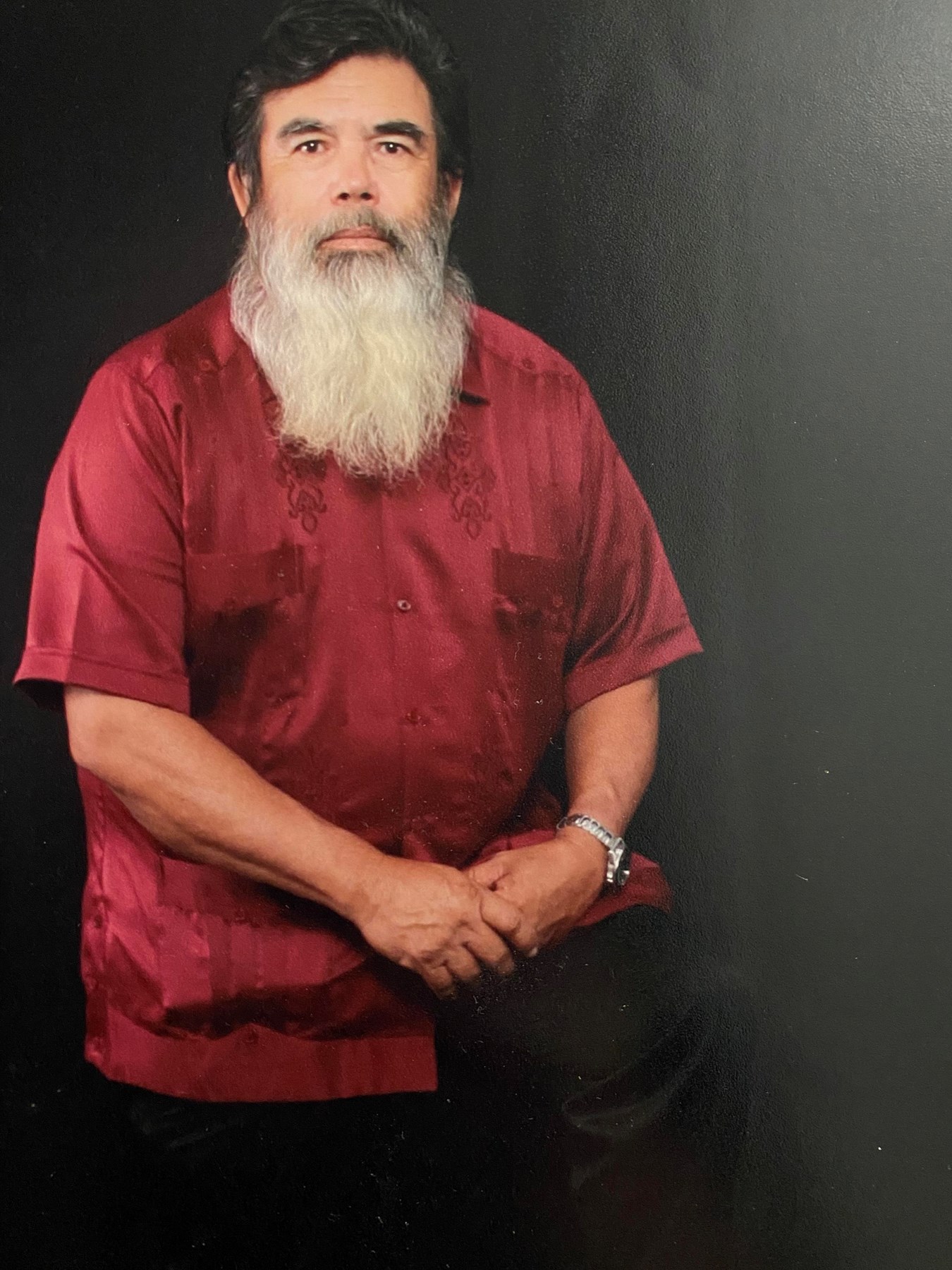 Obituary of Reyes Olmos