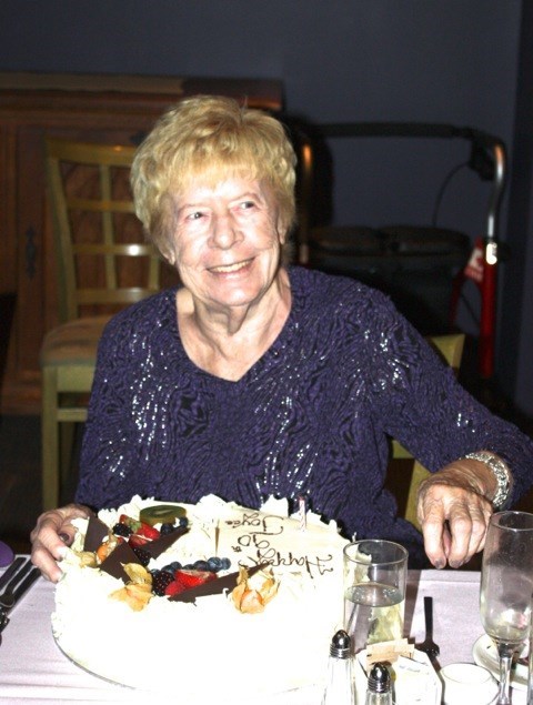 Obituary of Elizabeth Joyce Smith