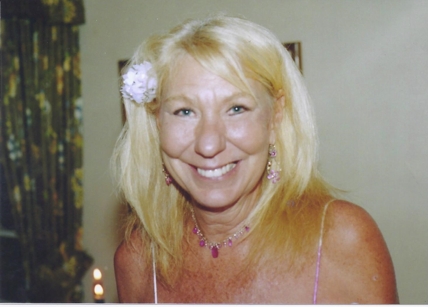 Obituary of Cathy Brooks Hammett