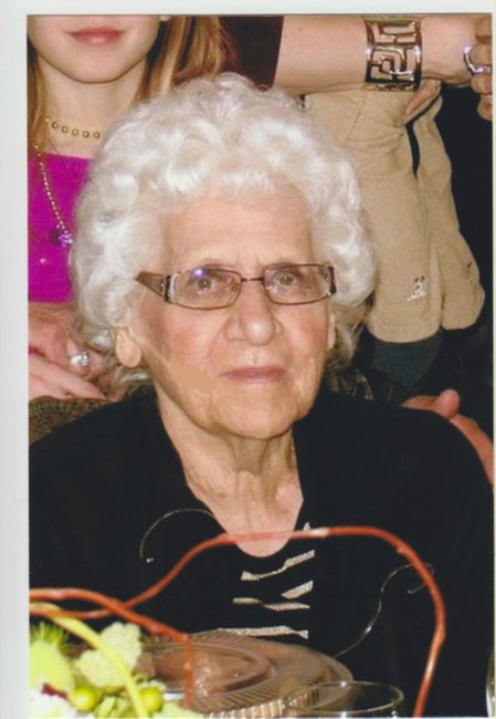 Obituary of Hilda Albrecht