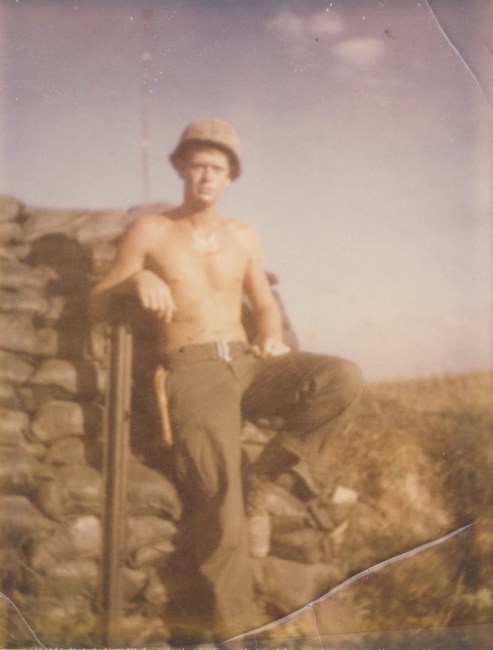 Obituario de Carl Whitehead