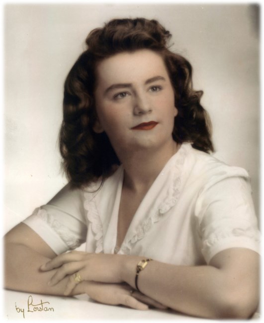 Obituary of Erna Marian Beesley