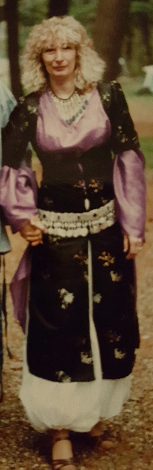 Obituary of Donna R. Chadwick