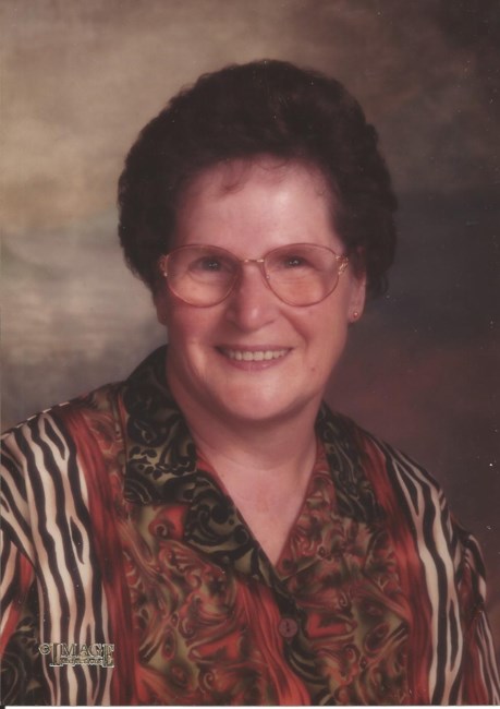 Obituary of Opal M Smith