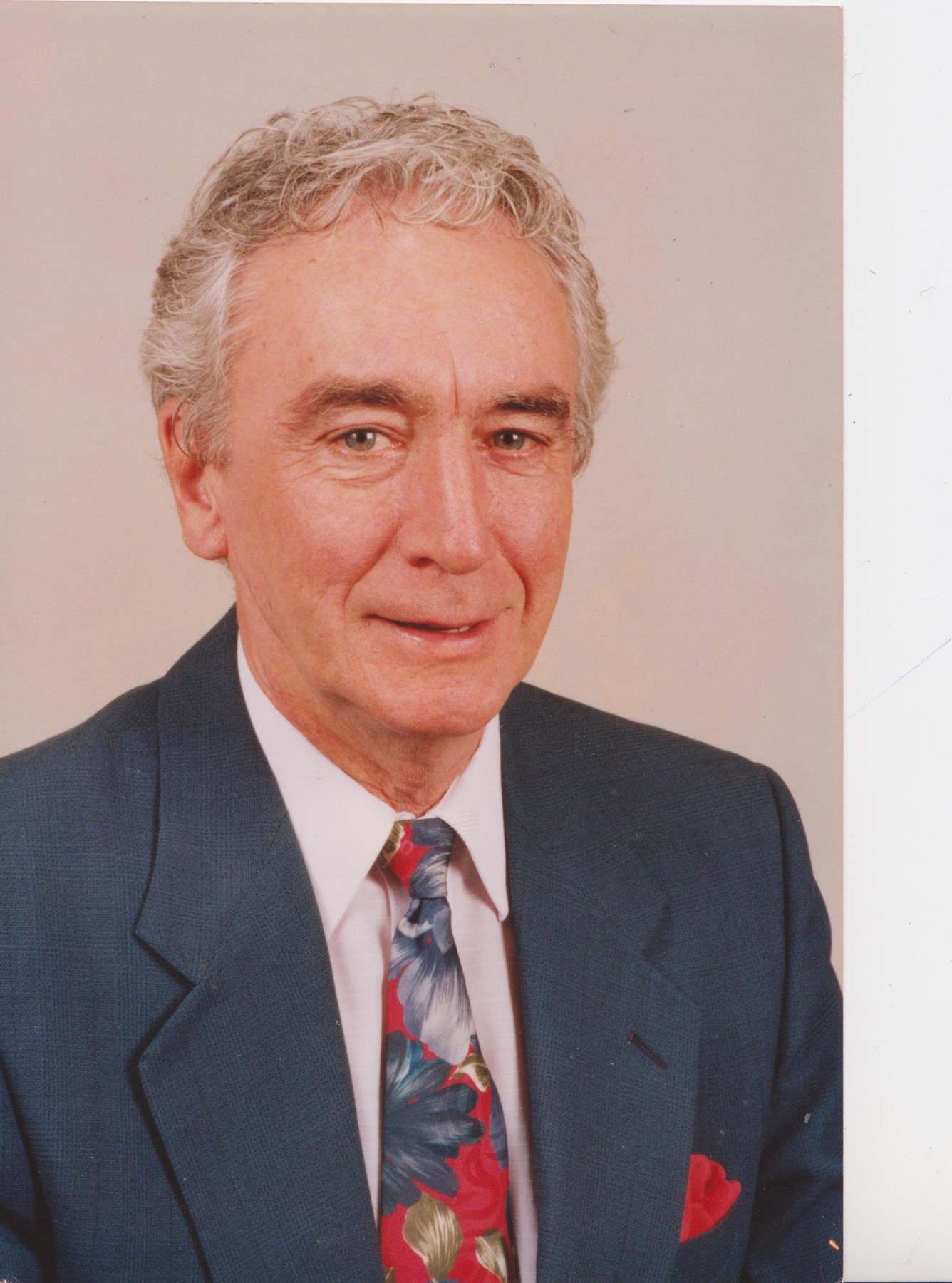 Obituary of Gaetan Roy