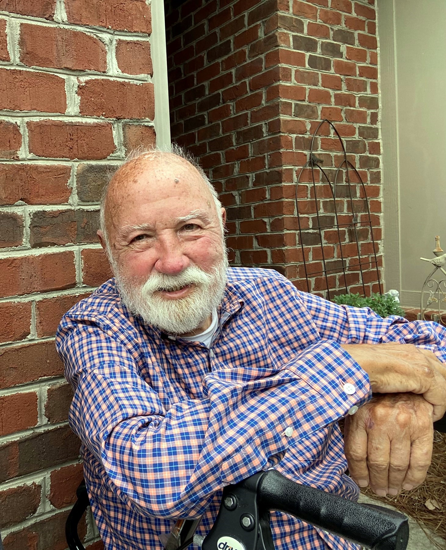 James Hudgins Obituario Winston Salem, NC