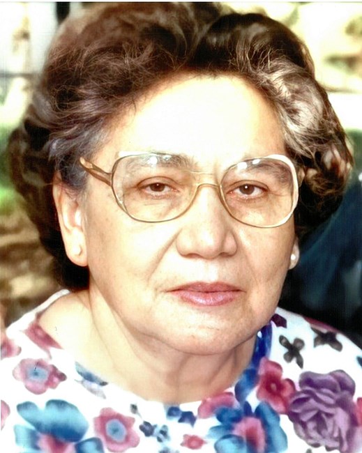 Obituario de Carmen Benavides