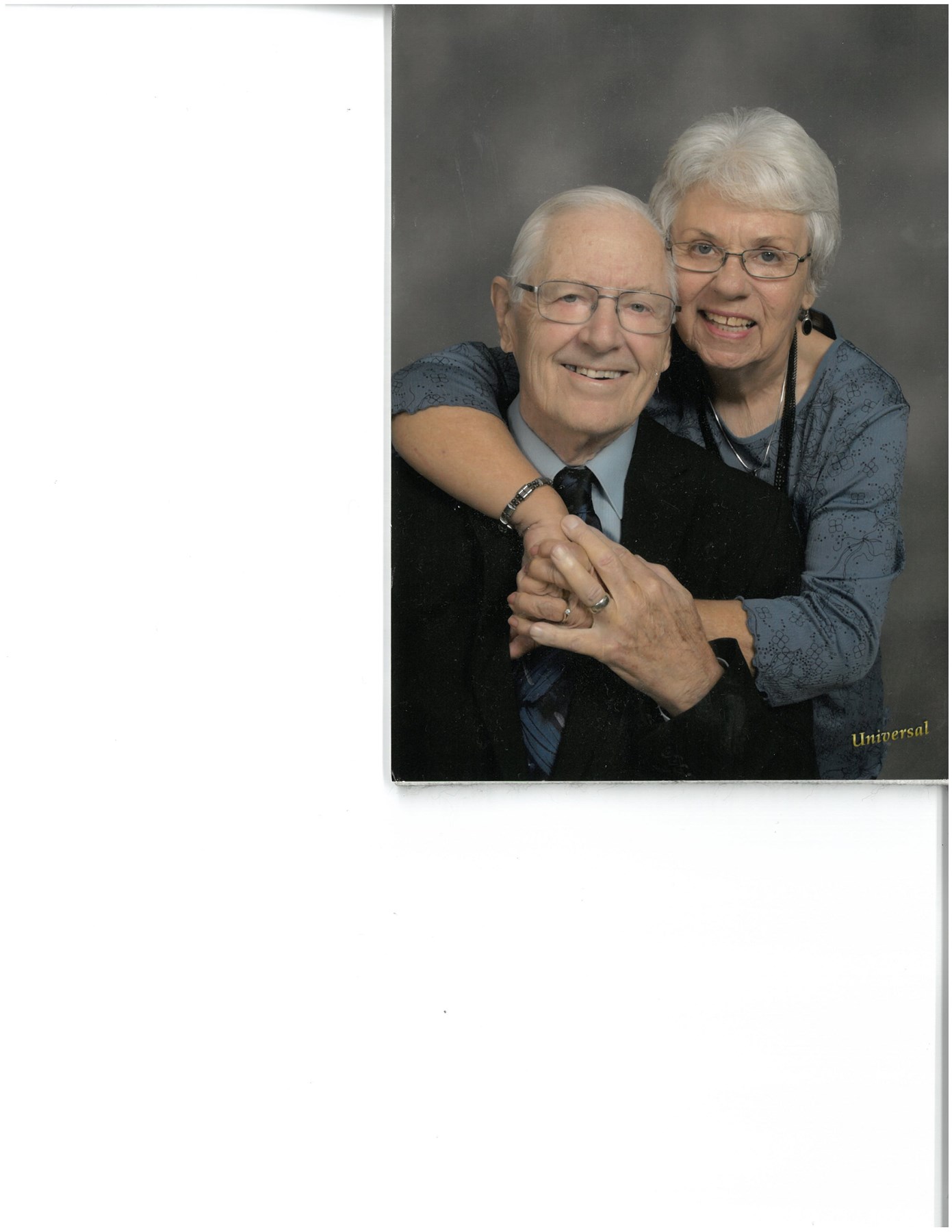 Obituary of Kay H Hinz