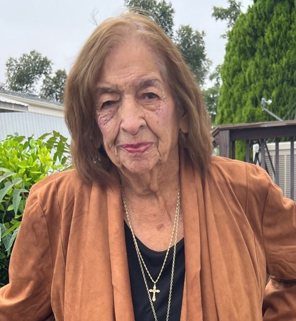 Obituary of Della Ponce