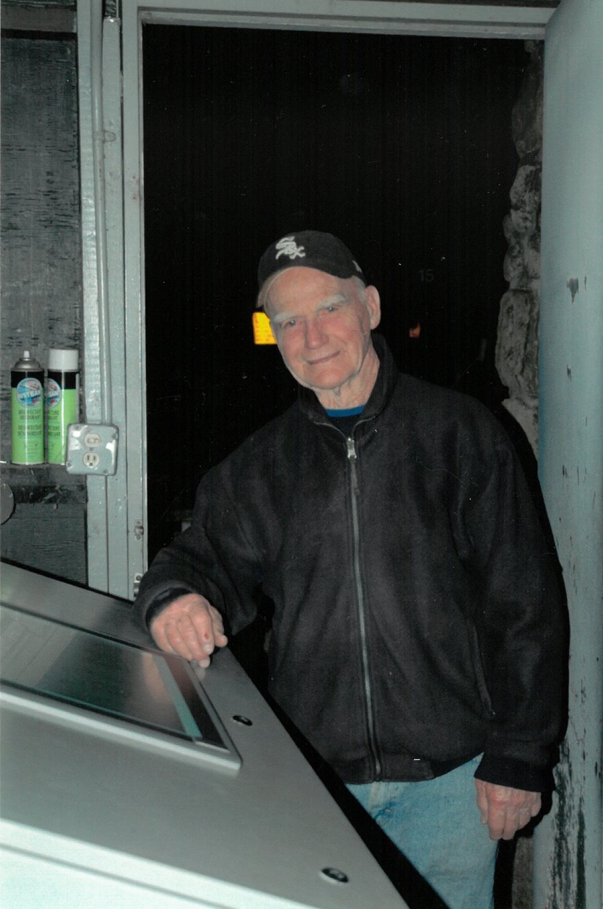 Obituary of Peter Donald McKenzie Gordon