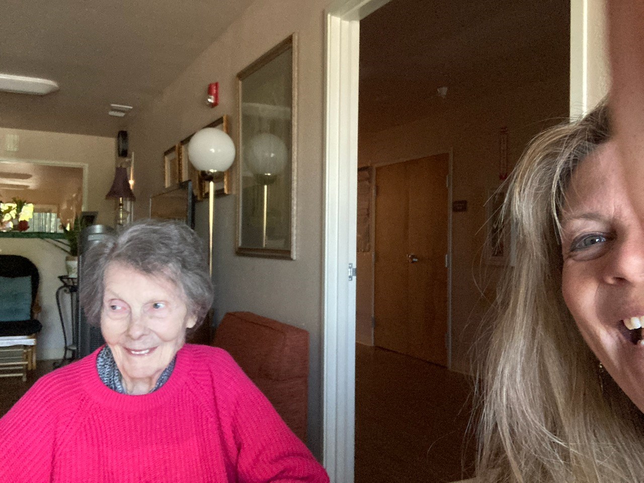 Obituary of Treva Maxine Dewey