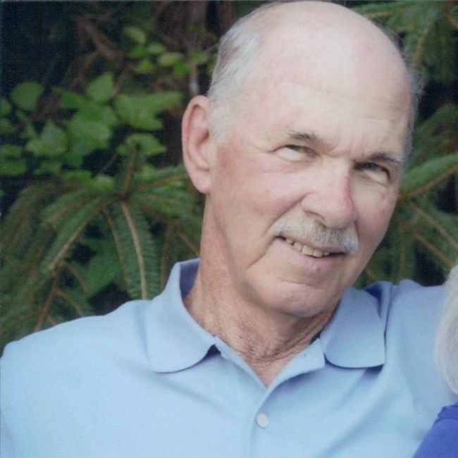 Obituario de John Hewitt