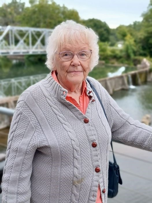 Obituary of Shirley M Geiselman