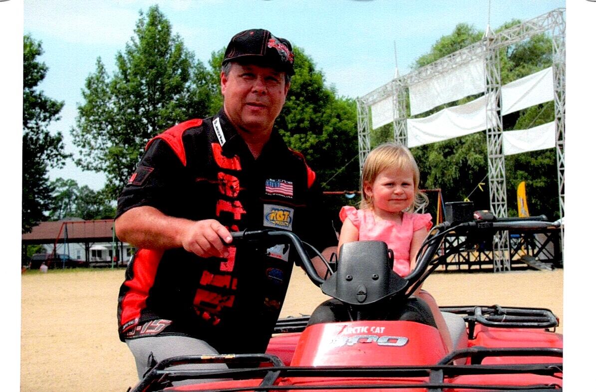 Obituario de Gary Michael Schneider