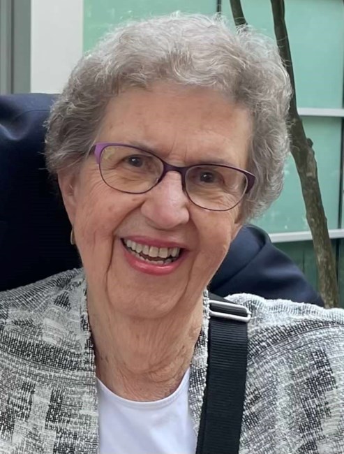 Obituary of Sandra Girard Boll
