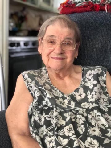 Obituario de Garnet Kathleen Davis