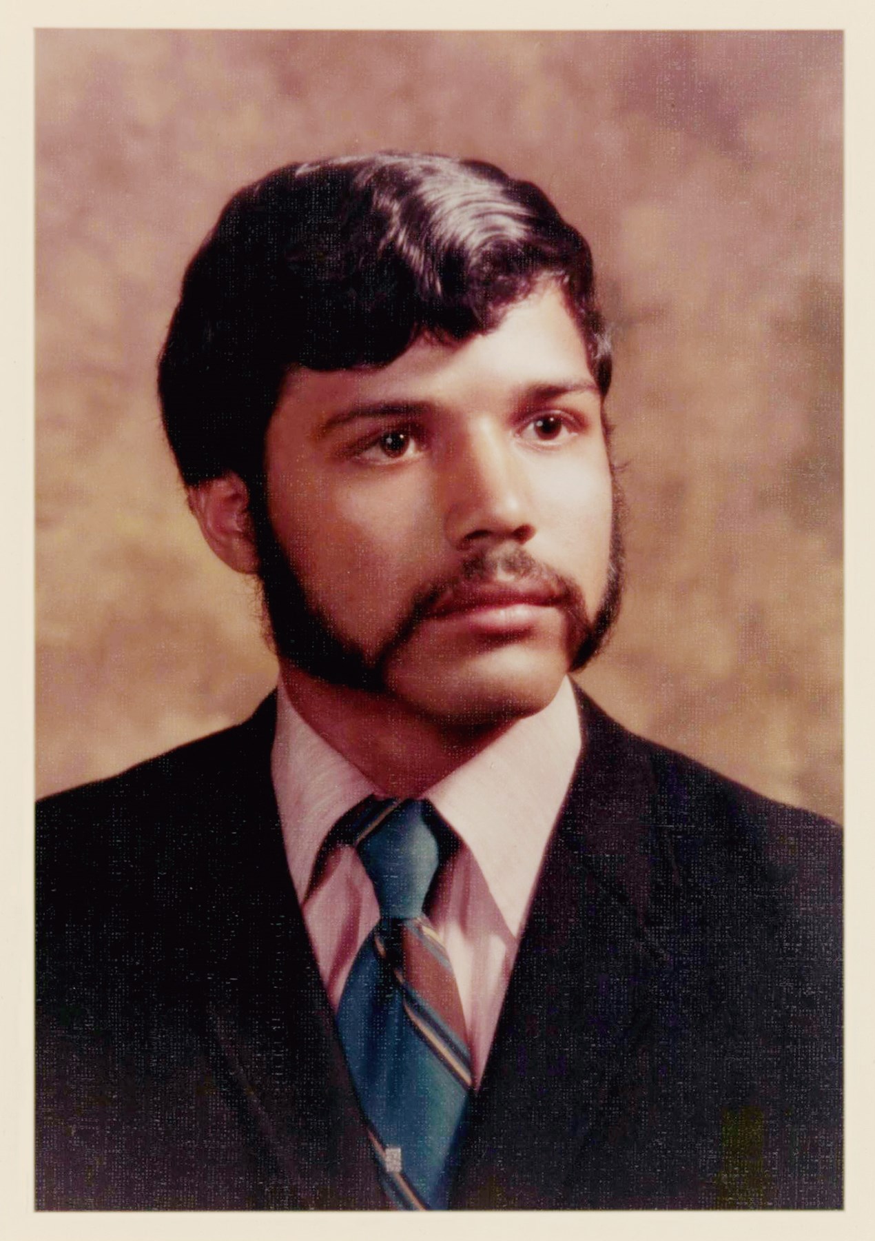 Obituary of Manuel Chavez Contreras