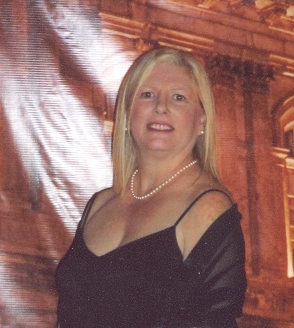 Obituary of Kelly Darlene Anne Davis