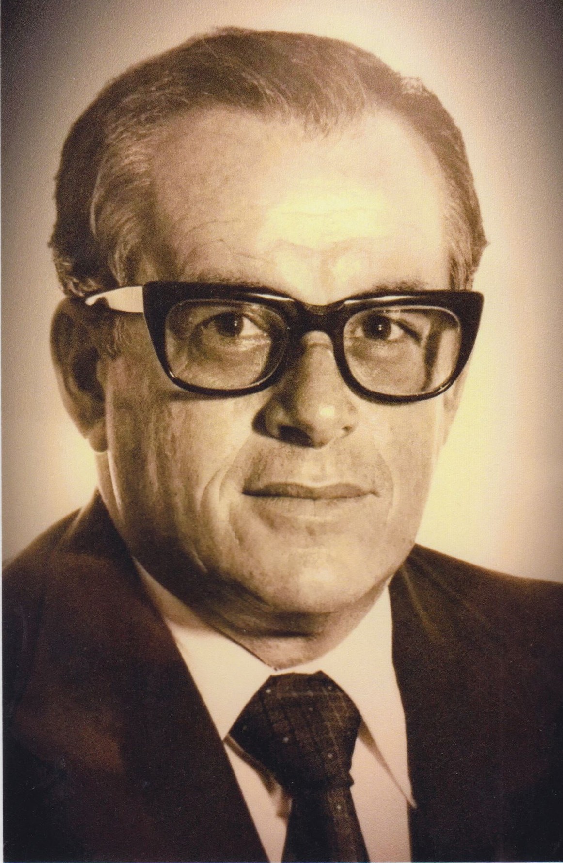 Obituary of Rolf Heinz Moser