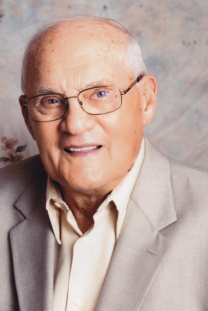 Roger Hildenbrand Obituary Lansing, MI
