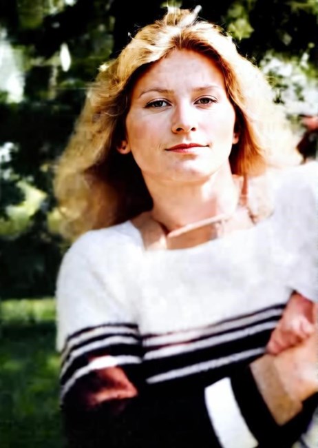 Obituary of Suzanne Marie Hodgins