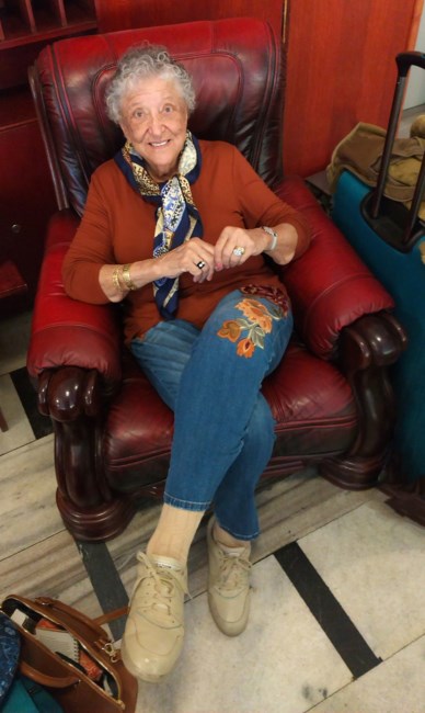 Obituary of Doris Laustsen