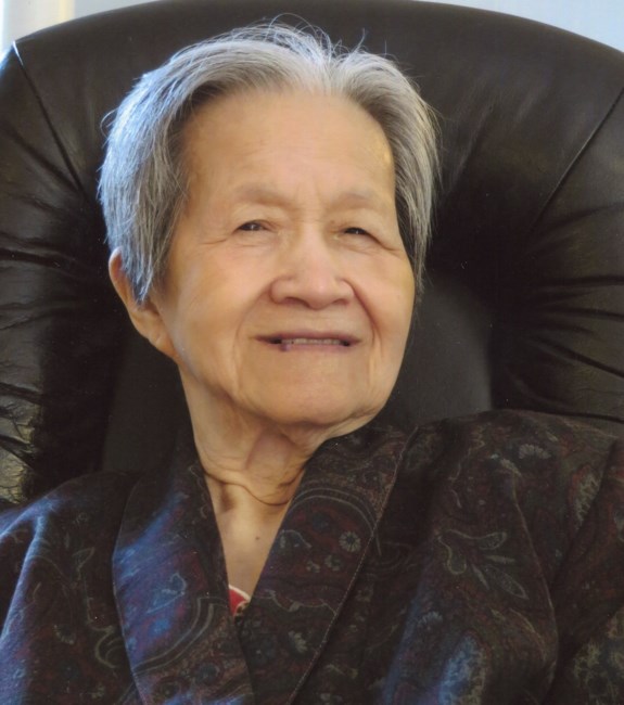 Obituary of Suong Ngoc Bui