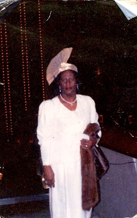 Obituary of Mrs. Annie Lee Richardson